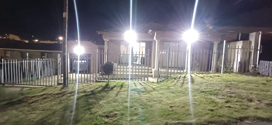 3 Bedroom Property for Sale in Mdantsane Nu 15 Eastern Cape